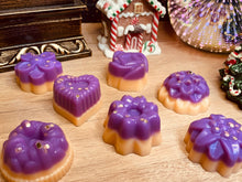 Load image into Gallery viewer, Two Orange Clove Flower wax melts
