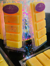 Load image into Gallery viewer, Honeysuckle & Sandalwood snap bar