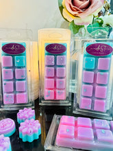 Load image into Gallery viewer, Coconut and Waterfall Blooms wax melt snap bar
