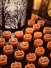 Load image into Gallery viewer, Spiced Pumpkin Bread Pumpkins x6 Individuals

