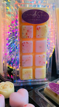 Load image into Gallery viewer, Pinky Sands wax melt snap bar
